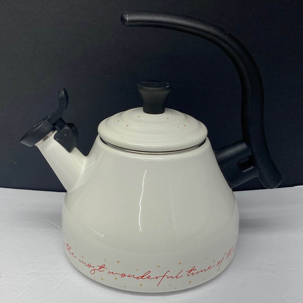 Le Creuset Festive Enamelware Whistle Kettle 1.6 Quart